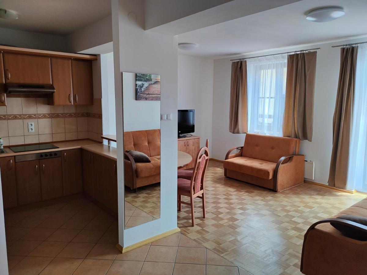 Apartamenty Kasztanowa Mikołajki Dış mekan fotoğraf